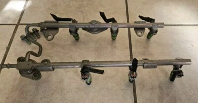 Juego de inyectores de combustible con riel Nissan Murano 2009-2014 3,5 L OEM Foto 1 de 4