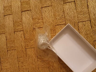 Anillo micropavé de diamantes de imitación circonita cúbica para hombre talla 8 Foto 1 de 4