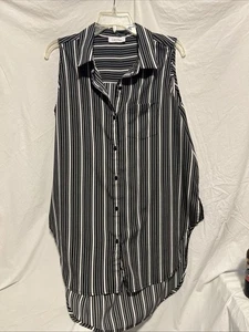 Calvin Klein Womens Casual Button Down Shirt Size Large Pocket Sleeveless - Picture 1 of 2