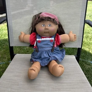 Vintage CABBAGE PATCH DOLL 2004 Doll CPK PA-3 Rare Brown eyes Brown Hair - Picture 1 of 10