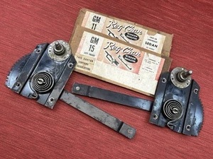 NOS 1937-1939 Chevy sedan, 1939 Pontiac sedan front door window regulators GM - Picture 1 of 13