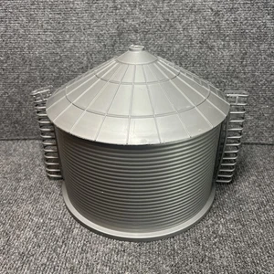 NewRay Plastic Hopper Grain Bin Silo Farm Barn Toy 8" Tall  9” Wide 1/64 Scale - Picture 1 of 8