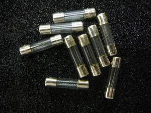 BUSSMANN AGX-3 125V 3A  FAST ACTING GLASS FUSE  **NEW**  Qty.5 - Picture 1 of 2