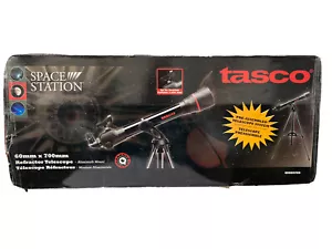 Tasco Spacestation 60AZ 60mm 11.7 Refractor Telescope - Picture 1 of 3