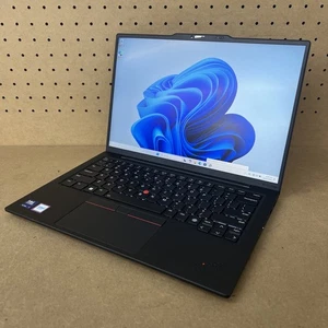 Thinkpad X1 Carbon Gen 12 Ultra 7 165U 1.7GHz 32GB RAM 1TB SSD GRADO A - Imagen 1 de 17