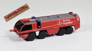 Cursor 1:87 H0 - Rosenbauer Panther 8x8 FLF Berliner Flughäfen - ohne OVP - G 84 - Bild 1 von 4