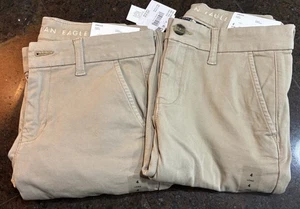 2 Pares Nuevo American Eagle Outfitter Ajustado Elastizado 4 Largos Bronceado Kahki Pantalón Uniforme - Imagen 1 de 4
