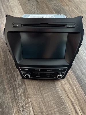 原始设备制造商 2017 19 HYUNDAI SANTA FE 3.3L 立体声 CD 96160-B8000NN5 — 第 1/4 张图片