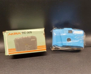 Vintage Blue Akira TC-305 35mm Camera Auto Fix Focus Open Box - Picture 1 of 7