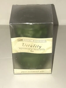 AROMA NATURALS VITALITY PILLAR CANDLE PEPERMINT EUCALYPTUS NEW NIP NOS SCENTED - Picture 1 of 4