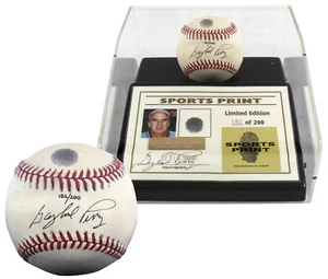Giants Gaylord Perry Signed Thumbprint Baseball LE #'d/200 w/ Display Case BAS - Picture 1 of 5
