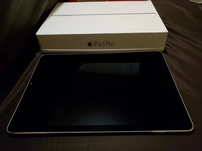 iPad Pro Tablet - Image 1 of 4