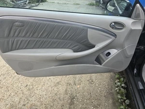 MERCEDES W209 CLK TARJETA PUERTA PASAJERO TARJETA PUERTA NSF A 209 720 53 70 7F46 - Imagen 1 de 5