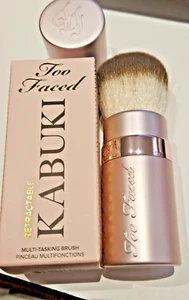 Too Faced Kabuki Brush Retractable 100% Teddy Bear Hair NIB Limited Edition - Picture 1 of 5