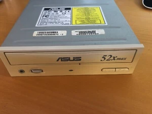 ASUS CD S520/A CD-ROM - IDE - May 2002 - Working Tested With cables - Afbeelding 1 van 3