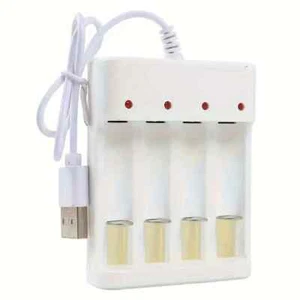CARICABATTERIE UNIVERSALE USB 4 PILE PER BATTERIE AA/AAA REGOLABILE - Foto 1 di 3