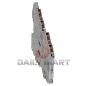 New In Box PHOENIX CONTACT MCR-2-UI-UI-PT 2902040 Thermocouple Transmitter - Picture 1 of 2