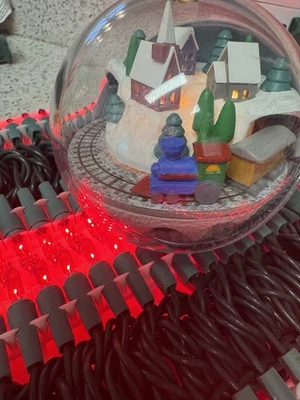 NEW 100 CHRISTMAS LIGHTS HALLMARK MAGIC ORNAMENTS Legacy Cord Alternative RED - Image 1 of 4