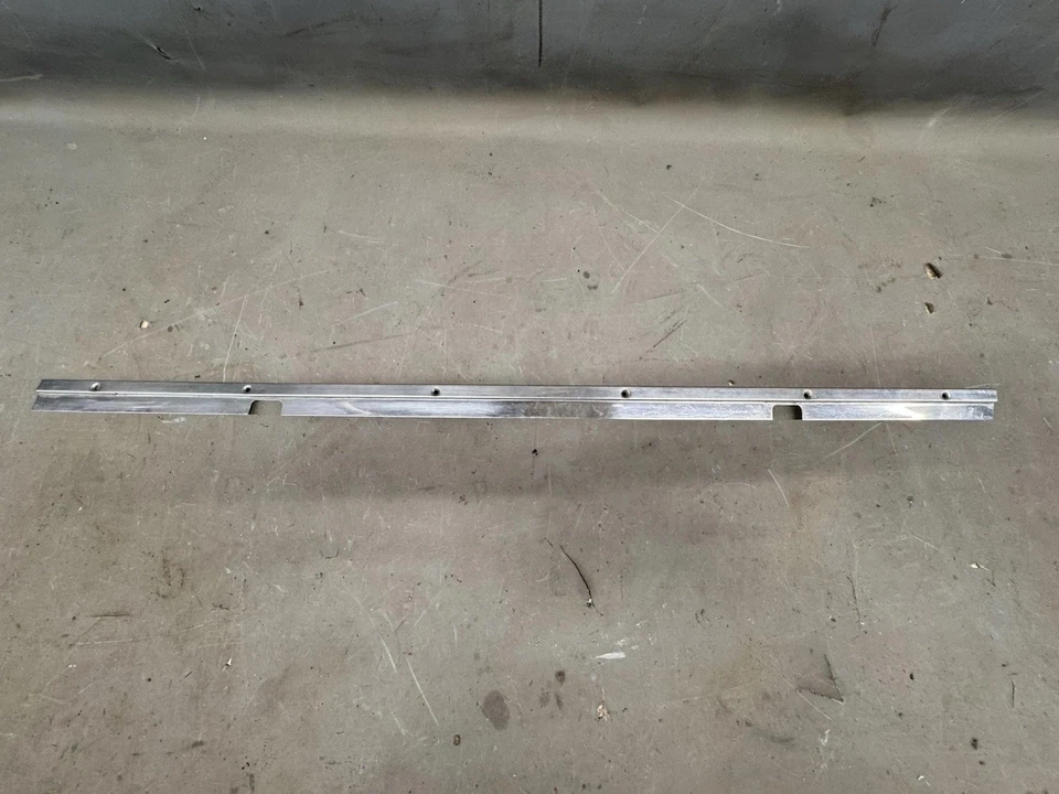 Oldsmobile Vista Cruiser 1964-1972 Chevy Chevelle camioneta asiento trasero moldura Foto 1 de 4