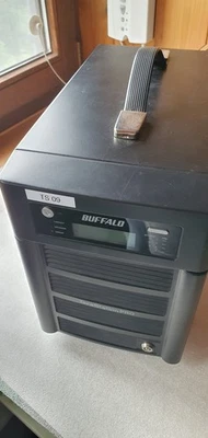 Buffalo TeraStation PRO TS-HTGL67C für vier Laufwerke RAID 0/1/5 - Bild 1 von 4