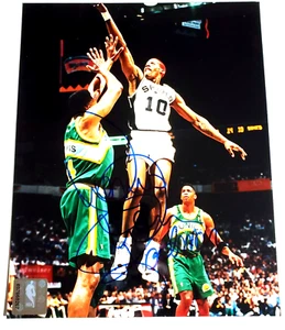 1994 NBA#097668267 Dennis Rodman NBA "San Antonio Spurs" Autographed 8x10 w/CO - Picture 1 of 3