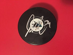 Soporte de disco automático firmado por tiburones James Reimer automático automático - Imagen 1 de 1