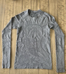 Lululemon Run Swiftly Tech Long Sleeve Shirt Paisley Gray 6 - Picture 1 of 11