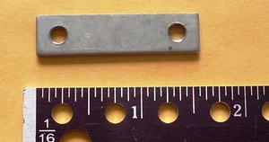 Nadelbett Befestigungsplatte für Brother Normalstärke Strickmaschinen (D23) - Bild 1 von 1