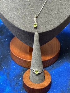 SET Neu - Goldkette und Ring / 750 Weißgold 18 K mit Peridot und Diamanten TOP - Bild 1 von 8