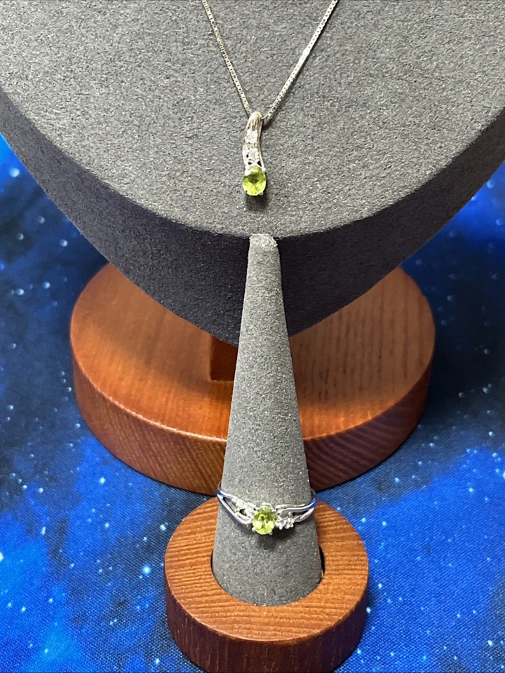 SET Neu - Goldkette und Ring / 750 Weißgold 18 K mit Peridot und Diamanten TOP - Bild 1 von 4