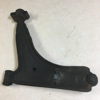 1983 - 1987 Porsche 944 передний правый со стороны пассажира нижний рычаг управления поперечным рычагом - Изображение 1 из 4