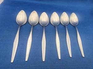 Lot of 6 Oneida WINDRIFT Stainless Teaspoons 6 1/8" - Picture 1 of 7