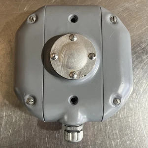 Hobart A200 20 Quart Mischer Rückenlager Halterung Abdeckung ohne Fliehkraftplatte - Bild 1 von 12