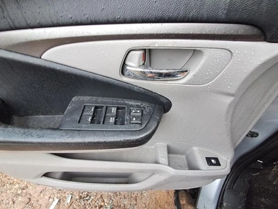 Panel de moldura interior de puerta delantera izquierda usado se adapta a: Honda Pilot Grade A 2018 Foto 1 de 4