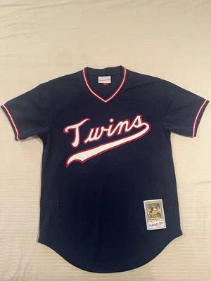 Mitchell & Ness Minnesota Twins Kirby Puckett Batting Practice Jersey - Image 1 of 2