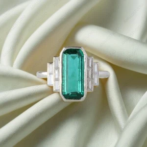 Alianza esmeralda 12x5 mm circonita cúbica y baguette en plata de ley 925 - Imagen 1 de 5
