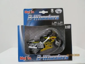 DIECAST METAL COLLECORS 2-WHEELERS X 3 - Picture 1 of 3