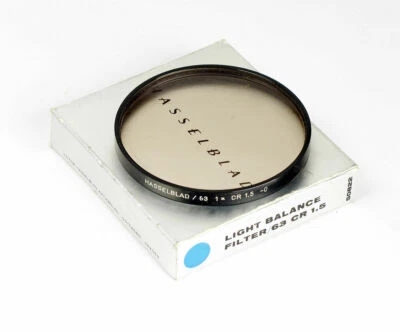 Hassleblad Filter 63mm 1x CR 1,5 -0 Light Balance 50822 - Image 1 of 2