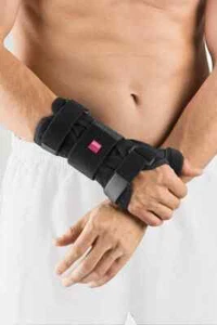 medi Manumed T Handgelenksorthese mit Daumenfixierung Handgelenksbandage - Bild 1 von 5