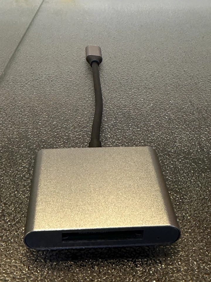 CF Express Card Reader USB-C - Bild 1 von 2