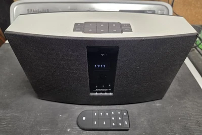 Bose Soundtouch 20 Series i, altoparlante wireless per streaming attivo usato - Immagine 1 di 4