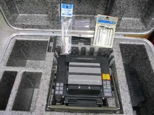 FUJIKURA FSM-15S-A ARC Fiber Fusion Splicer with Case - Picture 1 of 13