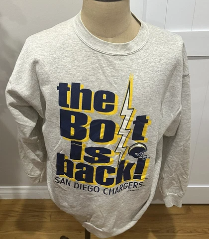 Vintage San Diego Chargers “ The Bolt Is Back” NFL Football Sweatshirt Mens 2XL Cover