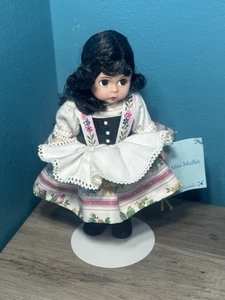 Madame Alexander 13500 8” Little Miss Muffet. No Box/Accessories - Picture 1 of 5