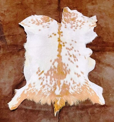 Nordic Goat Hide, Real Leather Fur, Summer Pelt Fur Coat, Off White Animal Skin - Image 1 of 4