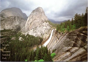 postcard Yosemite National Park - Nevada Fall - Picture 1 of 2