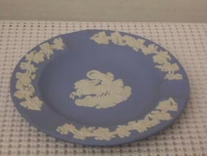 WEDGWOOD PALE BLUE & White JASPERWARE 4 3/8" ASHTRAY Aurora & Chariot on Clouds - Picture 1 of 3