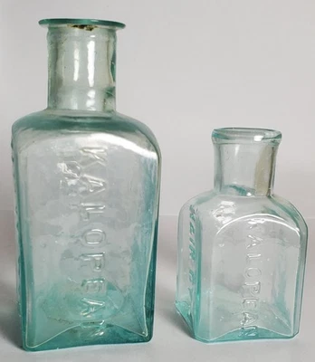 Par de botellas de tinte para el cabello Kalopean, O.P., americanas, alrededor de 1858 Foto 1 de 4
