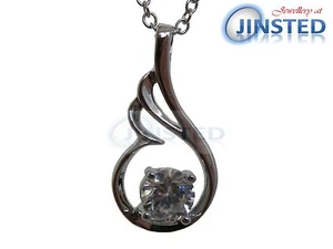 Stunning Wing and Gem Pendant with Silver Necklace Chain Costume Jewellery WN033 - Picture 1 of 3