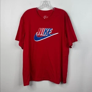 Nike Sportswear T-Shirt Uomo Extra Large Rosso Bianco e Blu Logo Manica Corta - Foto 1 di 6